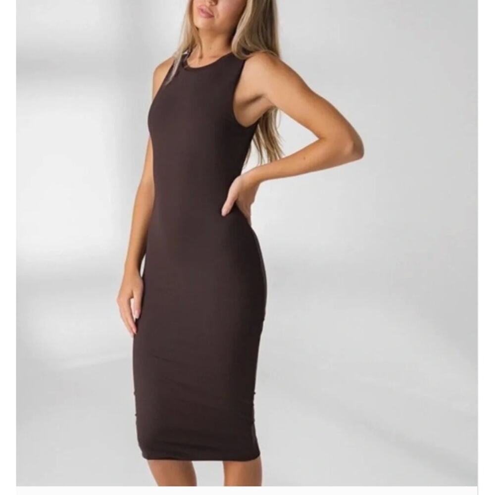 Vitality Brown Sleeveless Scuba Body-Con Midi Dress Athleisure